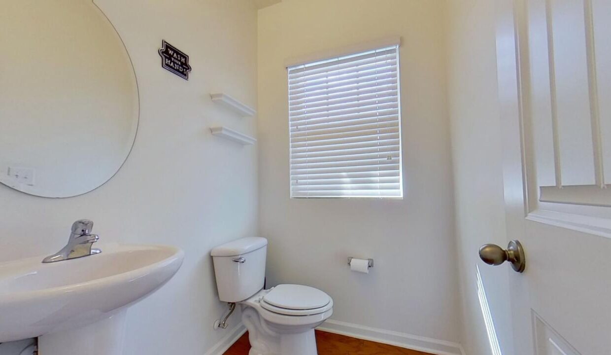 4013-Canterwood-Dr-Greensboro-NC-27410-24