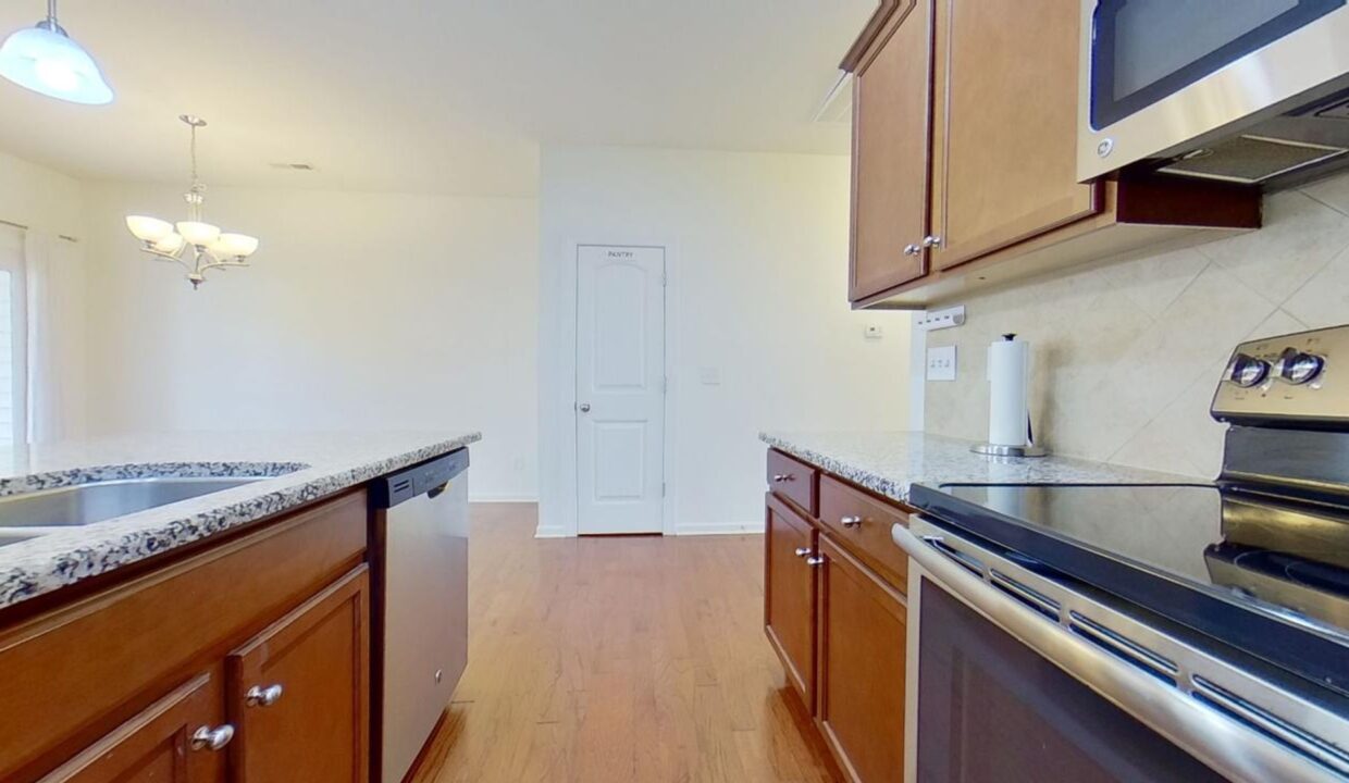 4013-Canterwood-Dr-Greensboro-NC-27410-29