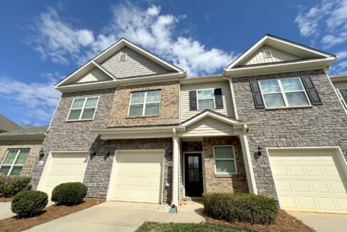 4013-Canterwood-Dr-Greensboro-NC-27410-33