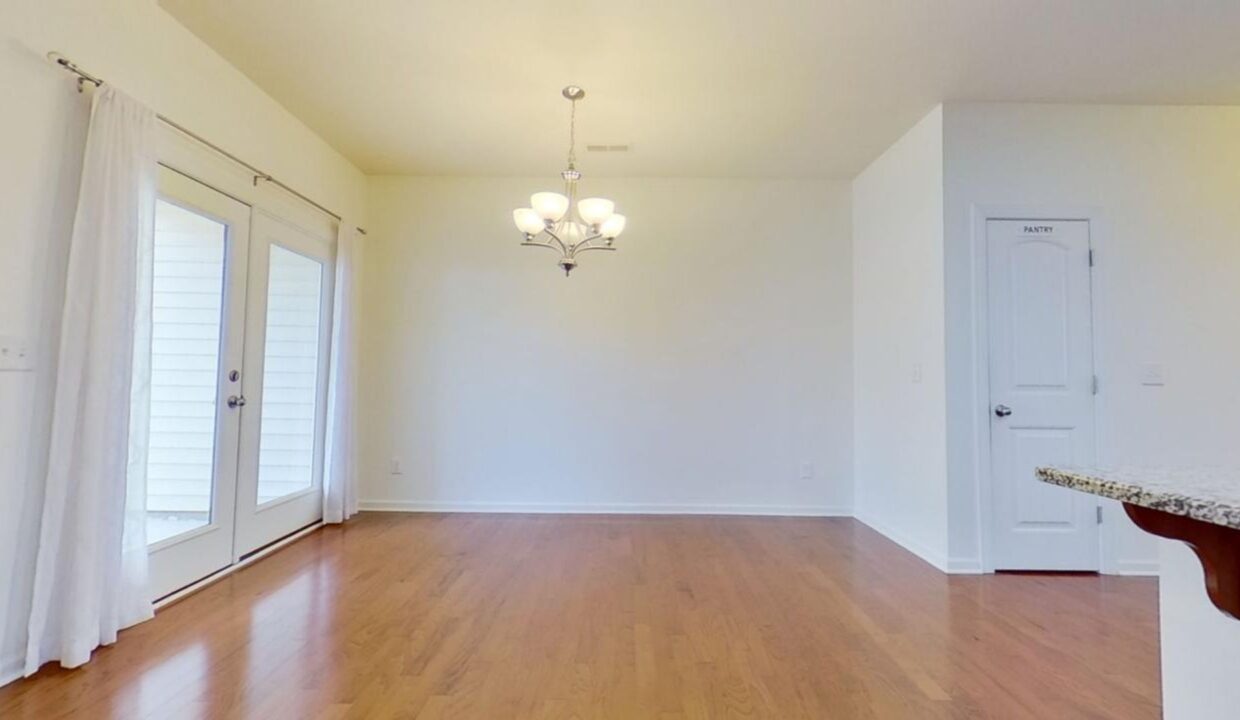 4013-Canterwood-Dr-Greensboro-NC-27410-36