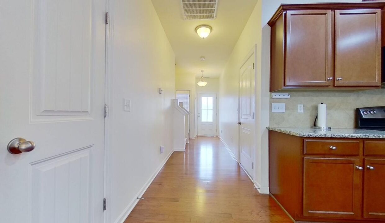 4013-Canterwood-Dr-Greensboro-NC-27410-8