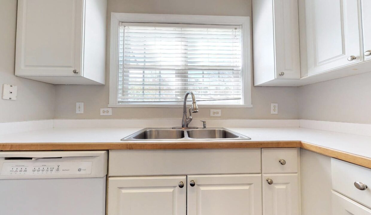 4221-Standing-Rock-Way-Raleigh-NC-27604-4