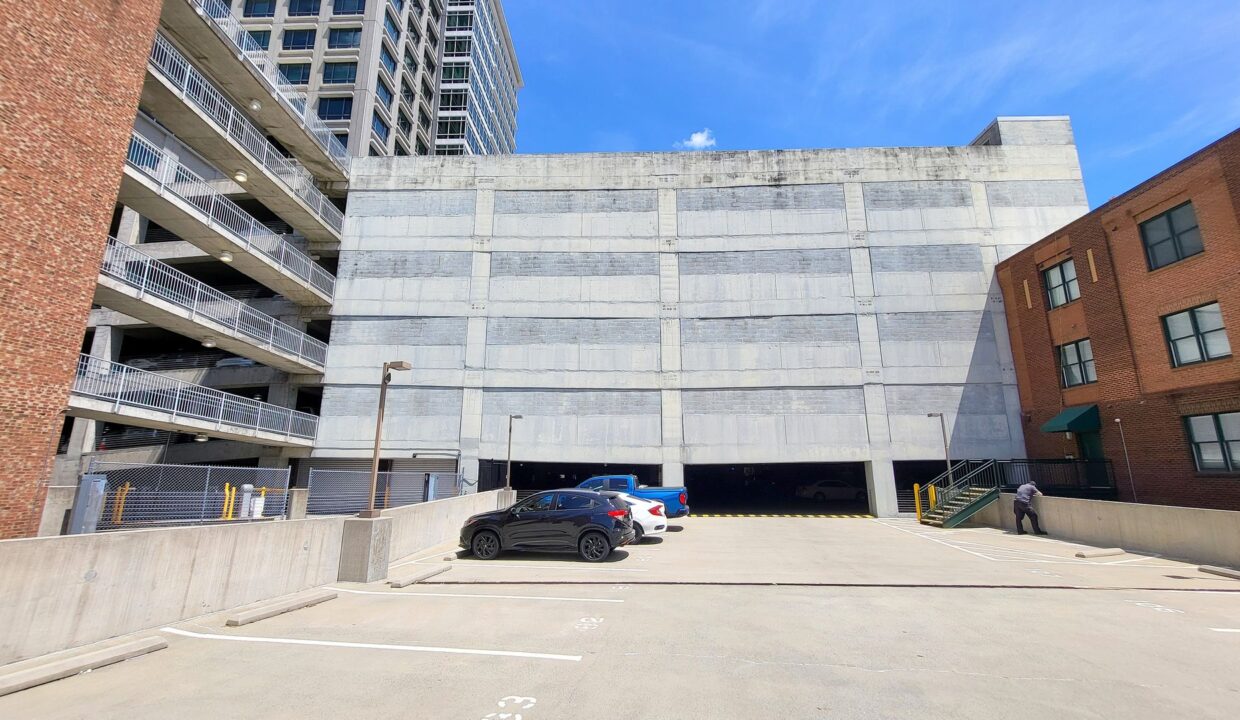 444-South-Blount-St-106-Raleigh-NC-27601-10