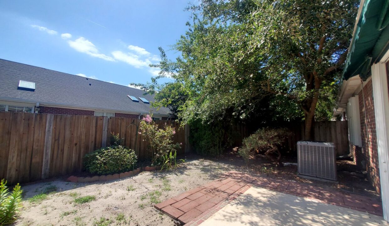 5006-Carleton-Dr-Unit-94-Wilmington-NC-28403-12