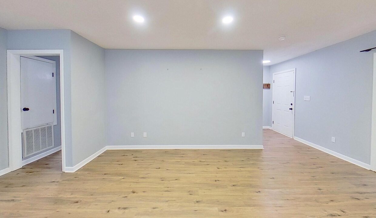 6127-Old-Plank-Rd-Winston-Salem-NC-27106-33