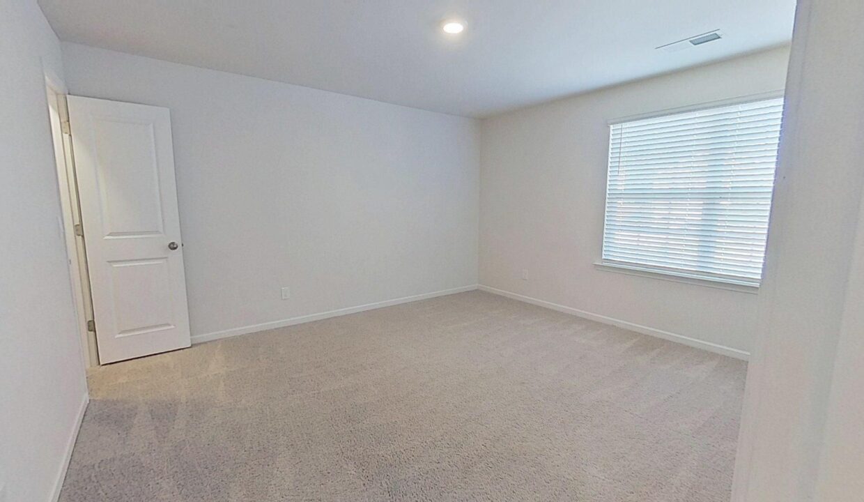 6801-Capstone-Ct-Rural-Hall-NC-27045-43