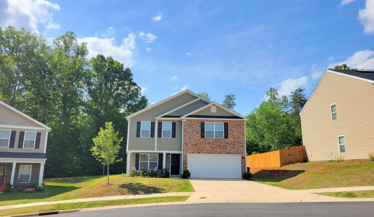 6801-Capstone-Ct-Rural-Hall-NC-27045-8