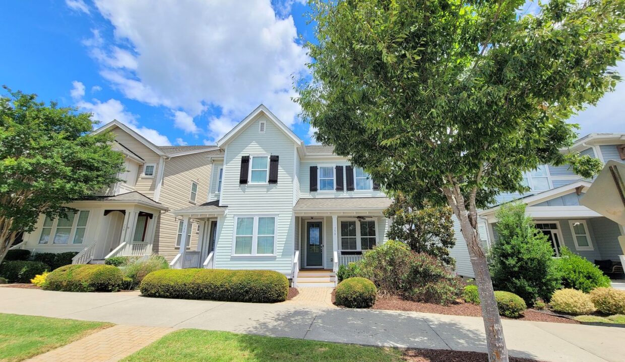 758-Waterscape-Ct-Rock-Hill-SC-29730-32