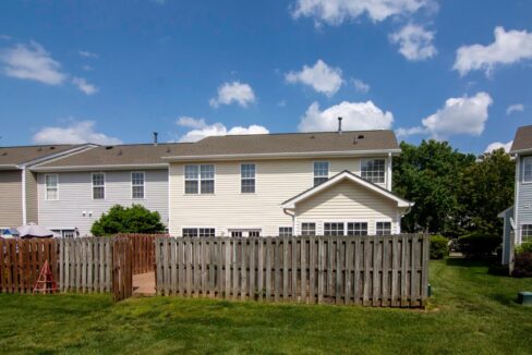 10831-Laurnet-Pl-Raleigh-NC-27614-24