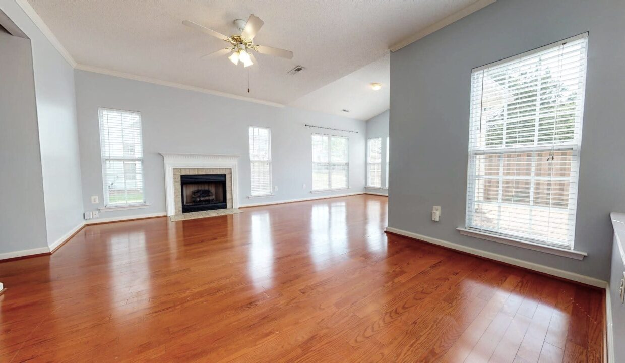 10831-Laurnet-Pl-Raleigh-NC-27614-8