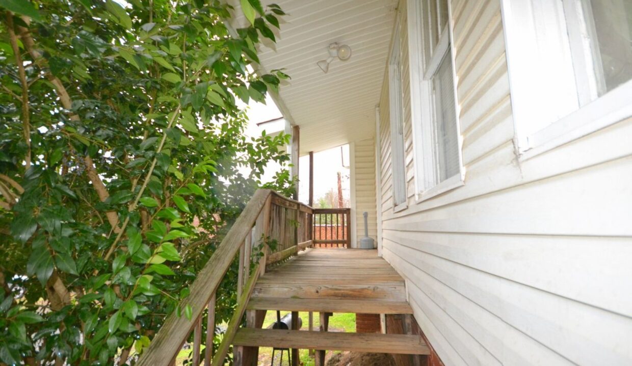 130-Spring-St-SW-4-Concord-NC-28025-12