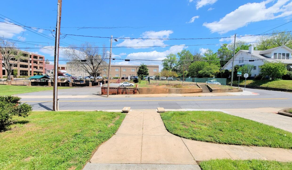 130-Spring-St-SW-4-Concord-NC-28025-13