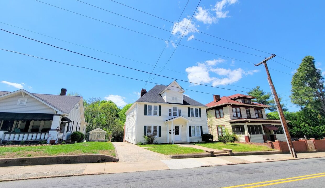 130-Spring-St-SW-4-Concord-NC-28025-14