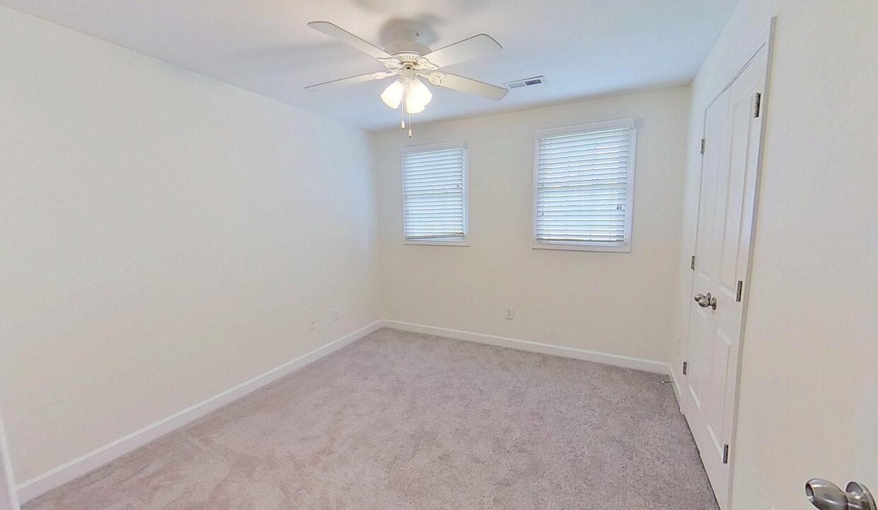 1336-Green-Oaks-Ln-E-Charlotte-NC-28205-20