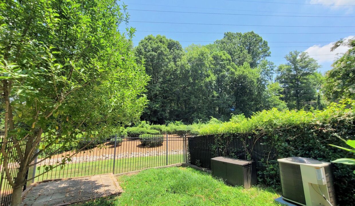 1628-Lela-Ave-Charlotte-NC-28208-18