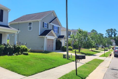 1637-Brownairs-Ln-Raleigh-NC-27610-12