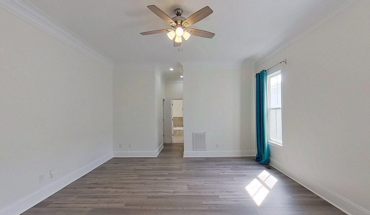 17011-Hedgerow-Park-Rd-Charlotte-NC-28277-21