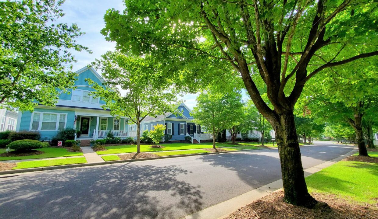 17011-Hedgerow-Park-Rd-Charlotte-NC-28277-33