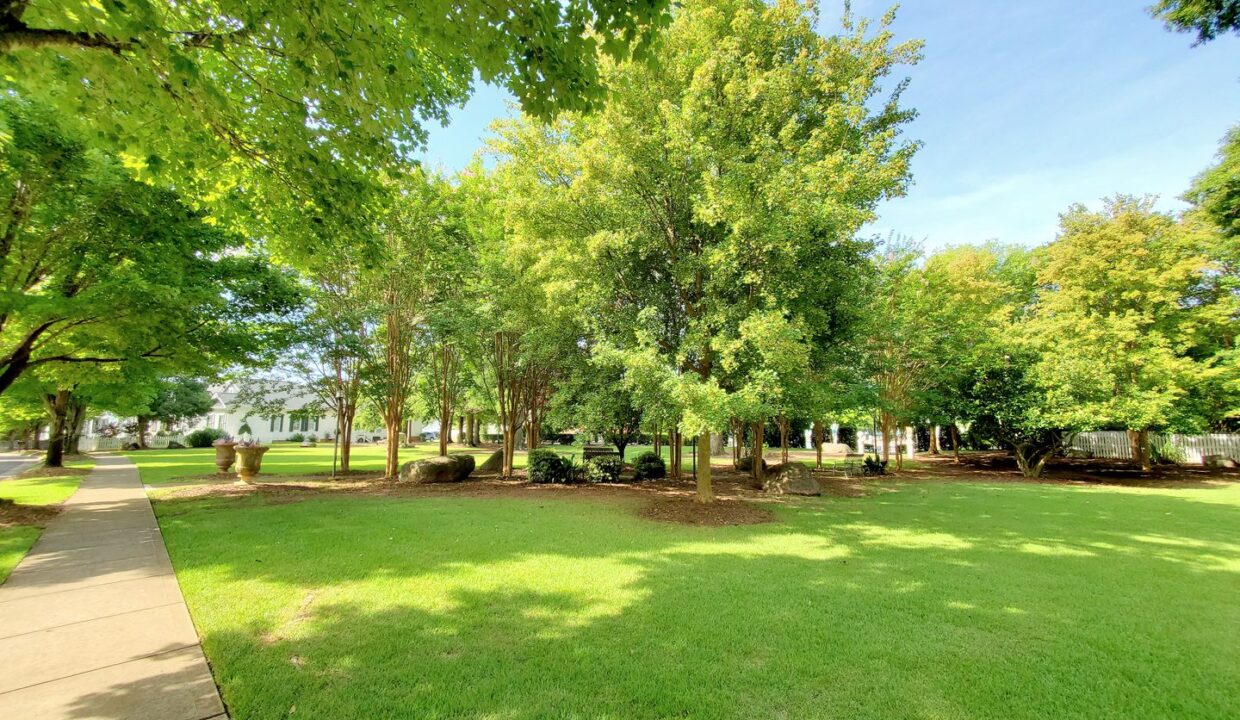 17011-Hedgerow-Park-Rd-Charlotte-NC-28277-35