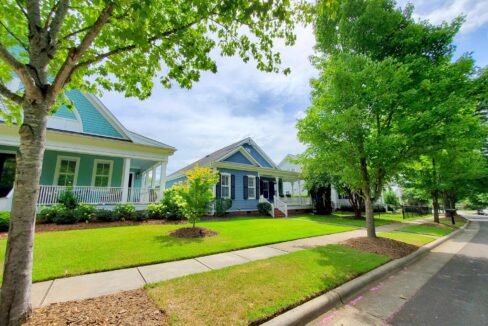 17011-Hedgerow-Park-Rd-Charlotte-NC-28277-4