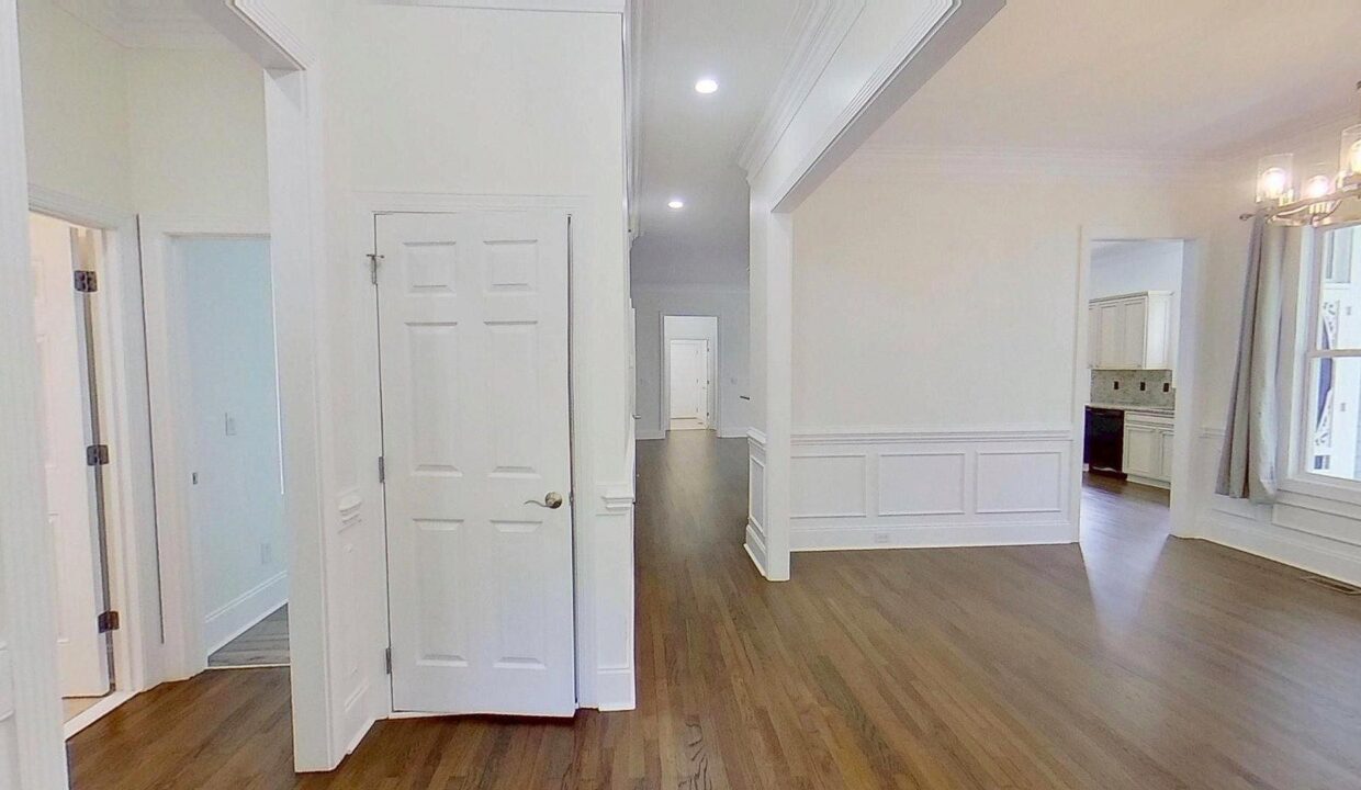 17011-Hedgerow-Park-Rd-Charlotte-NC-28277-40