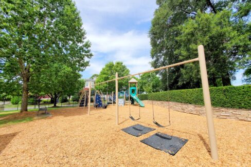 17011-Hedgerow-Park-Rd-Charlotte-NC-28277-43