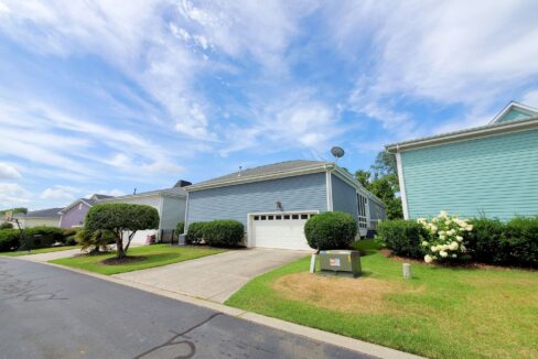17011-Hedgerow-Park-Rd-Charlotte-NC-28277-6