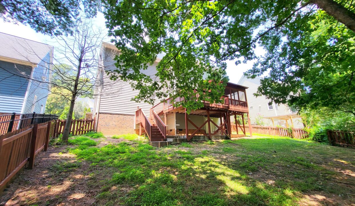203-Rose-Valley-Woods-Dr-Cary-NC-27513-29