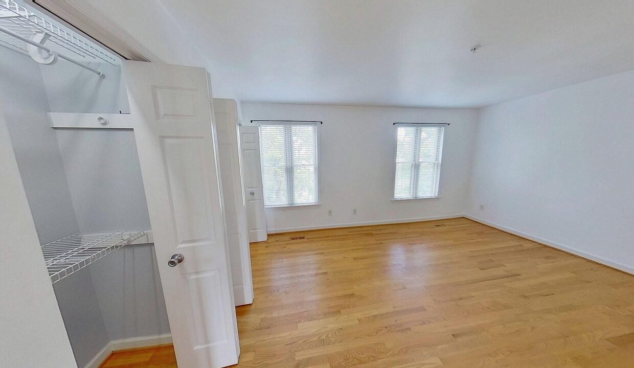 208-E-Davie-St-Raleigh-NC-27601-13