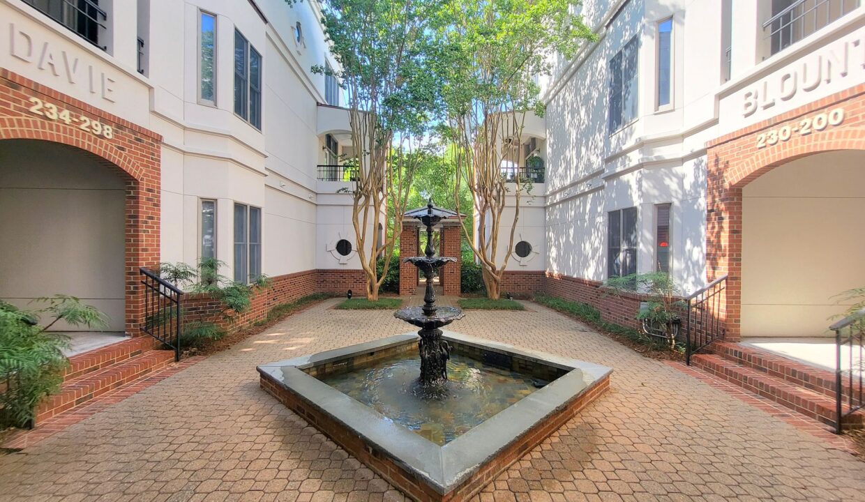 208-E-Davie-St-Raleigh-NC-27601-16