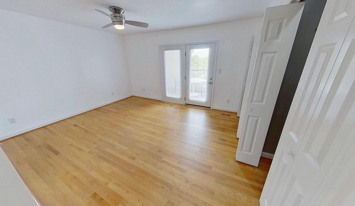 208-E-Davie-St-Raleigh-NC-27601-21