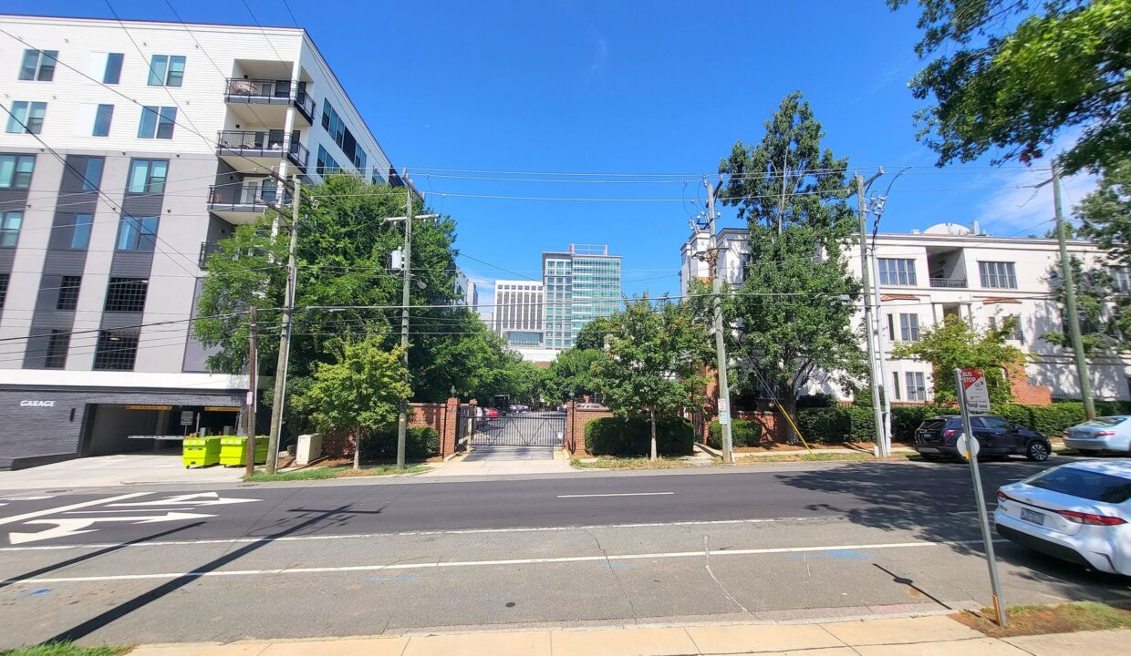208-E-Davie-St-Raleigh-NC-27601-25