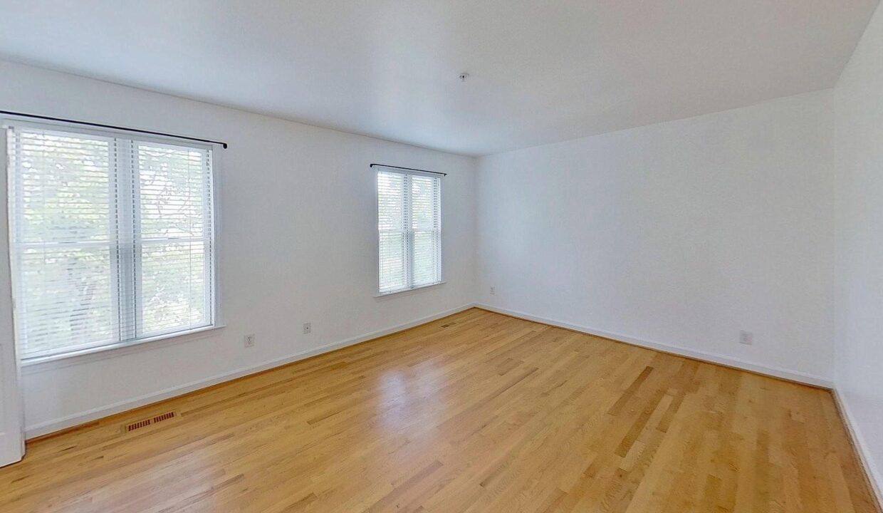 208-E-Davie-St-Raleigh-NC-27601-29