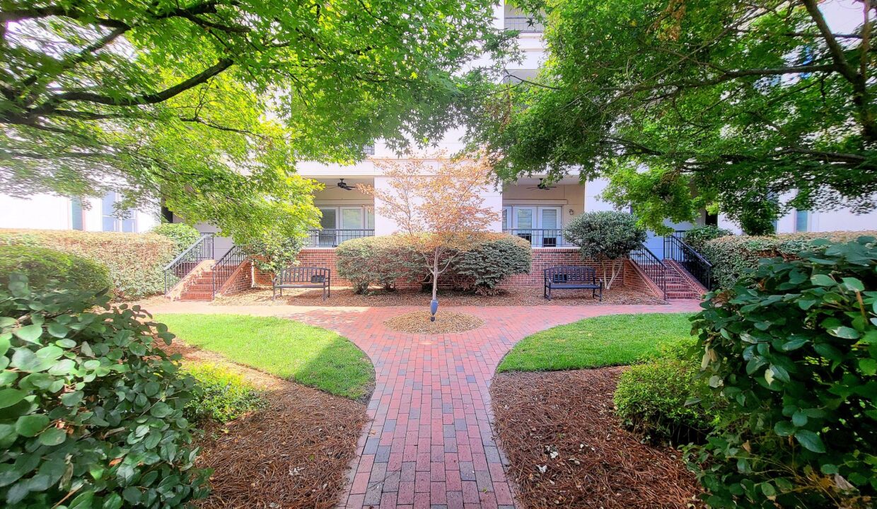 208-E-Davie-St-Raleigh-NC-27601-35