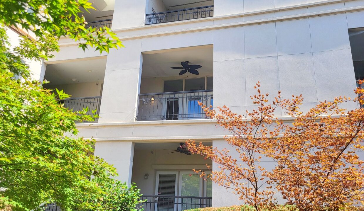 208-E-Davie-St-Raleigh-NC-27601-37