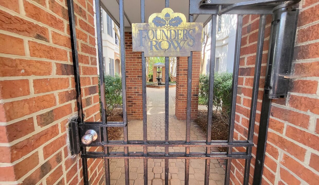208-E-Davie-St-Raleigh-NC-27601-42