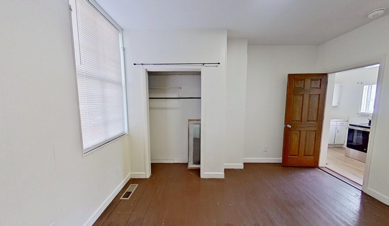 209-E-Peace-St-B-Raleigh-NC-27604-7