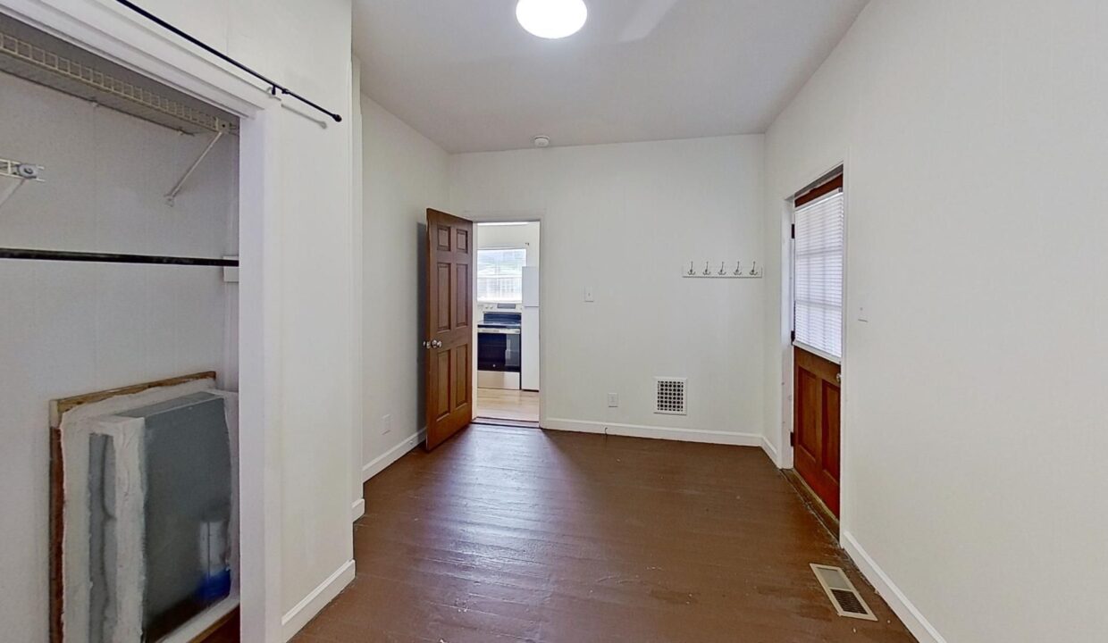 209-E-Peace-St-B-Raleigh-NC-27604-9