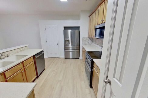 21-War-Admiral-Way-Greenville-SC-29617-12
