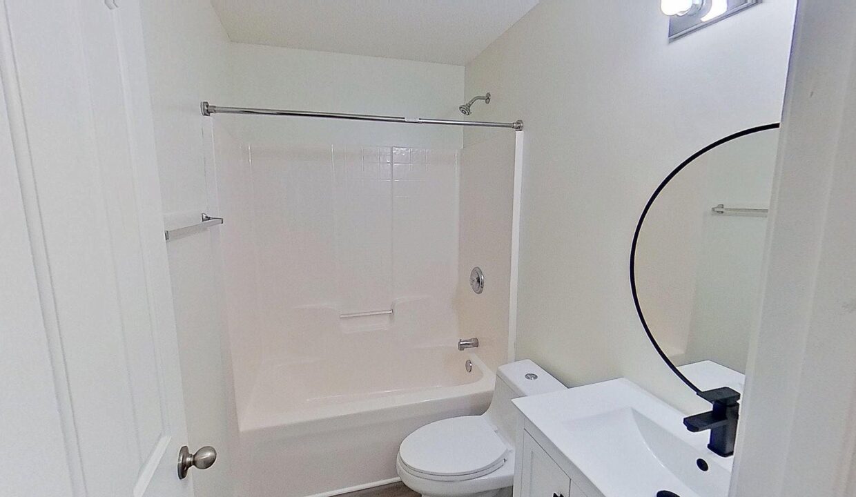 21-War-Admiral-Way-Greenville-SC-29617-28