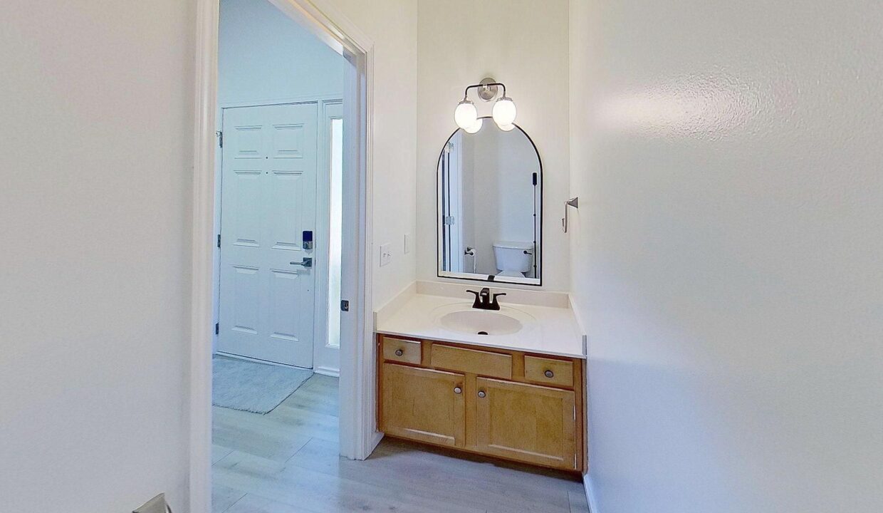 21-War-Admiral-Way-Greenville-SC-29617-32