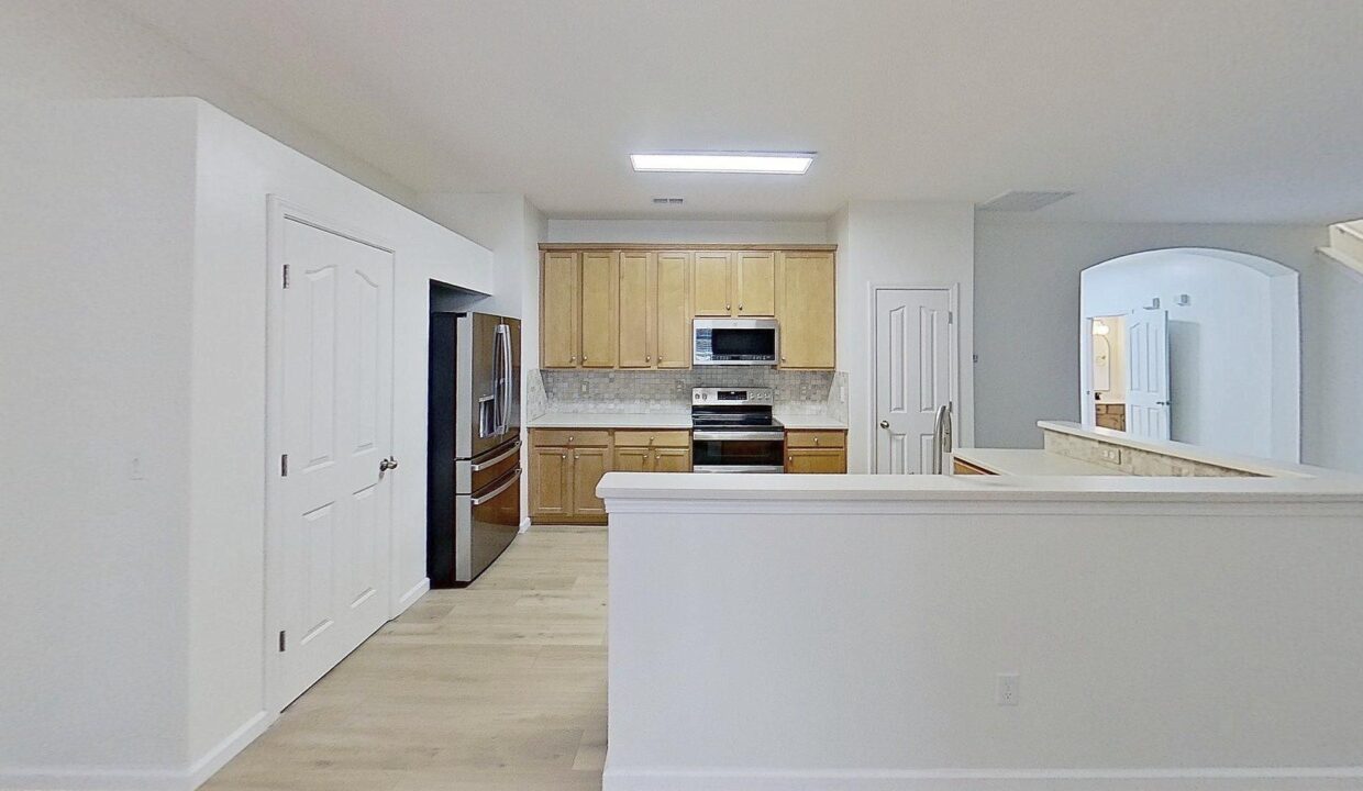 21-War-Admiral-Way-Greenville-SC-29617-46