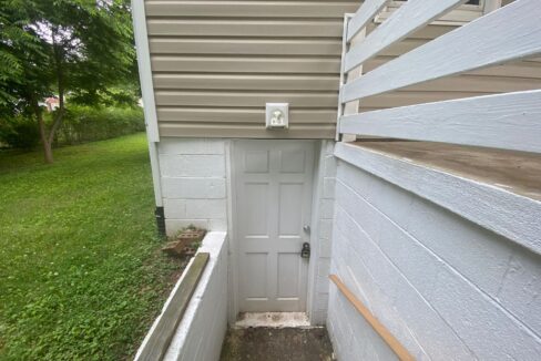 2301-Cherokee-lane-Winston-Salem-NC-27103-10