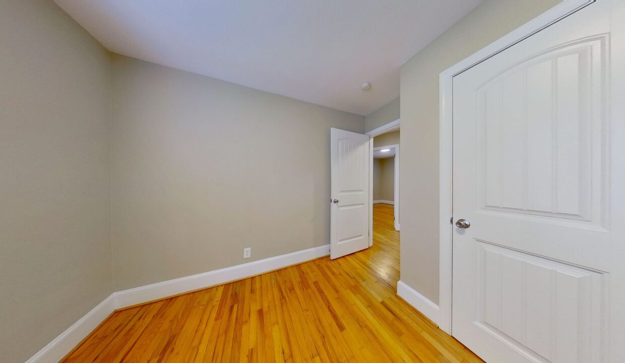 2301-Cherokee-lane-Winston-Salem-NC-27103-11