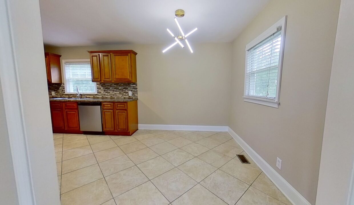 2301-Cherokee-lane-Winston-Salem-NC-27103-4