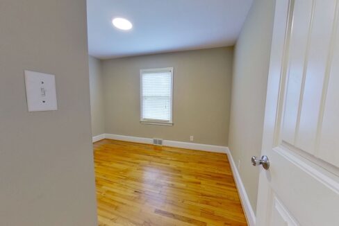 2301-Cherokee-lane-Winston-Salem-NC-27103-8