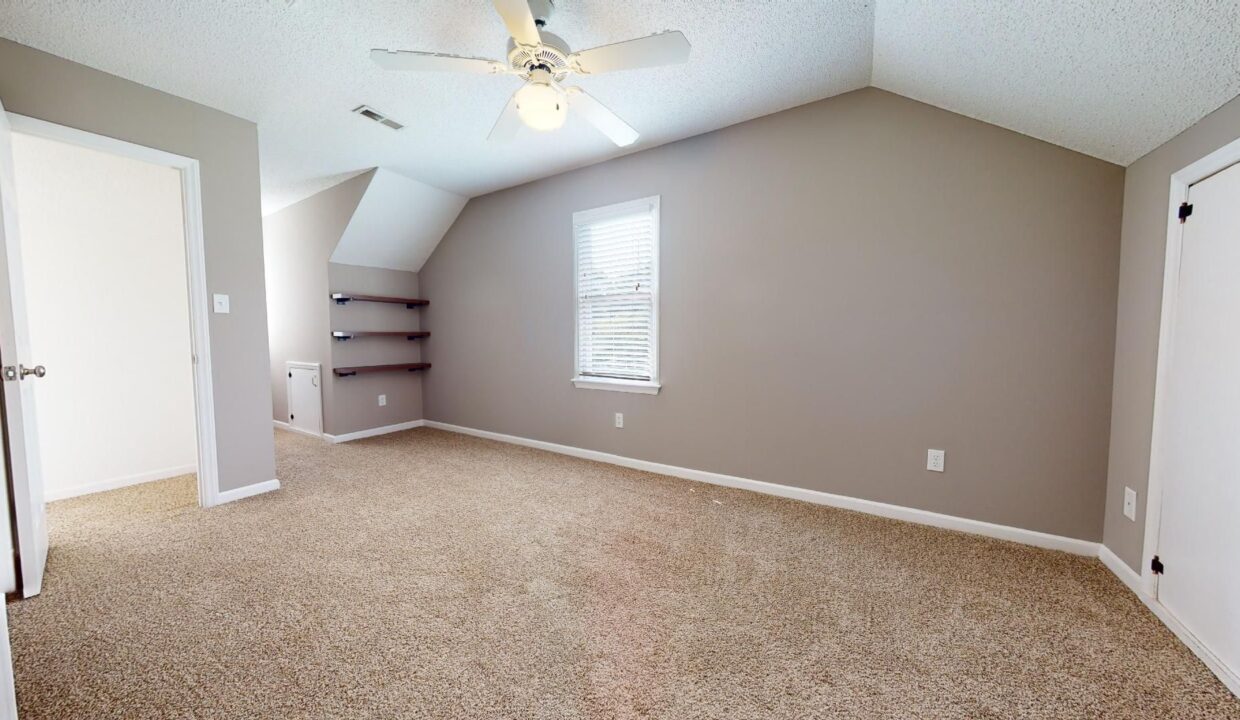 2917-Bannf-Ct-Raleigh-NC-27604-11