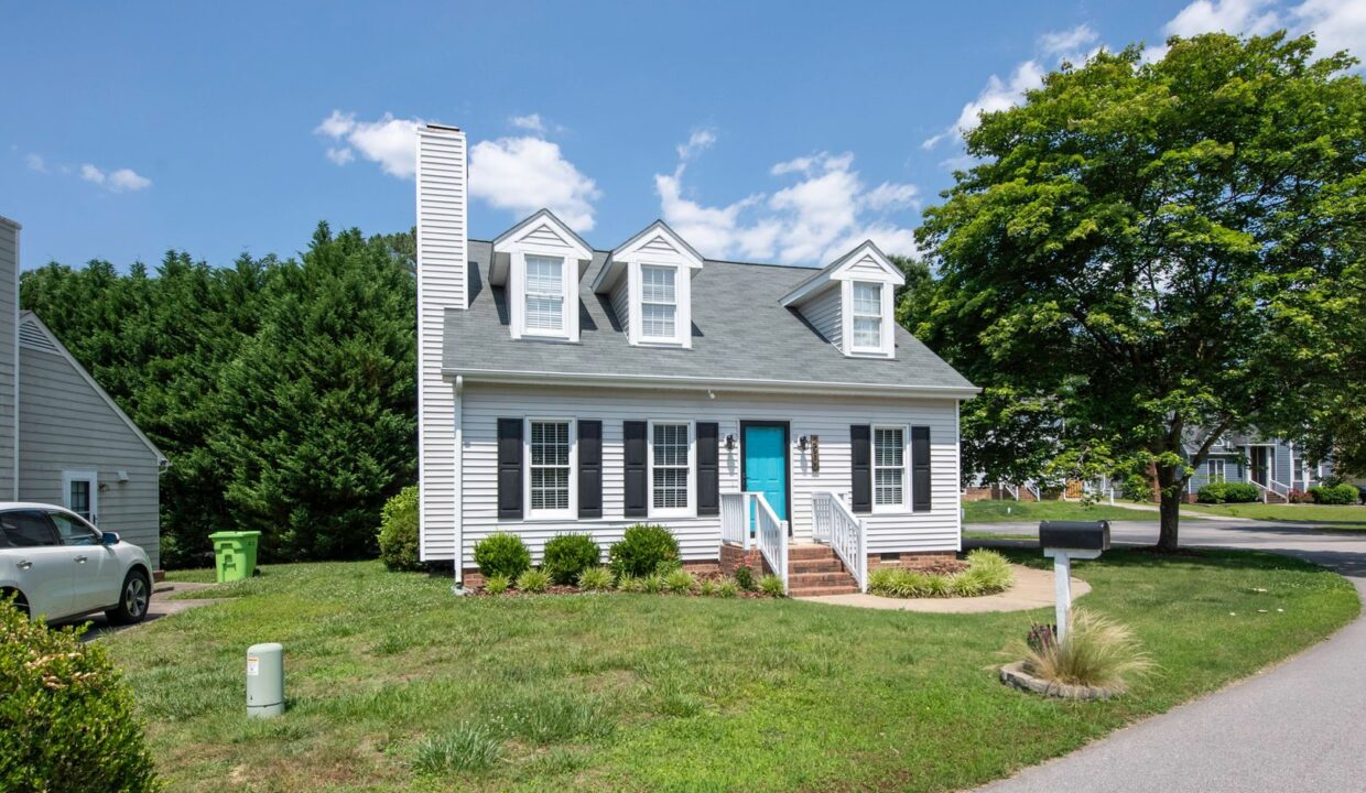 2917-Bannf-Ct-Raleigh-NC-27604-5