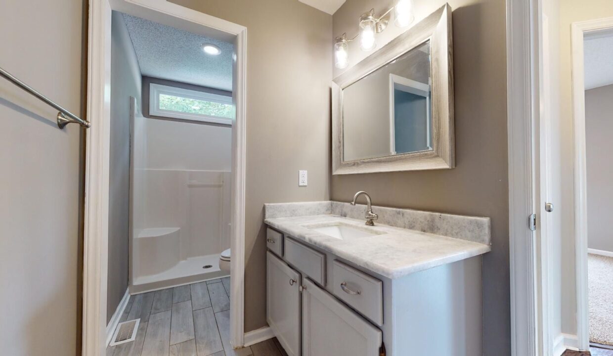 2917-Bannf-Ct-Raleigh-NC-27604-6