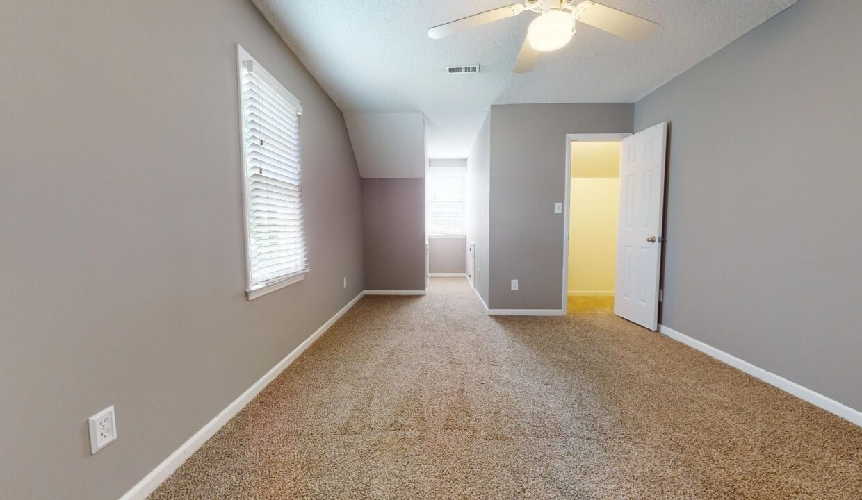 2917-Bannf-Ct-Raleigh-NC-27604-8